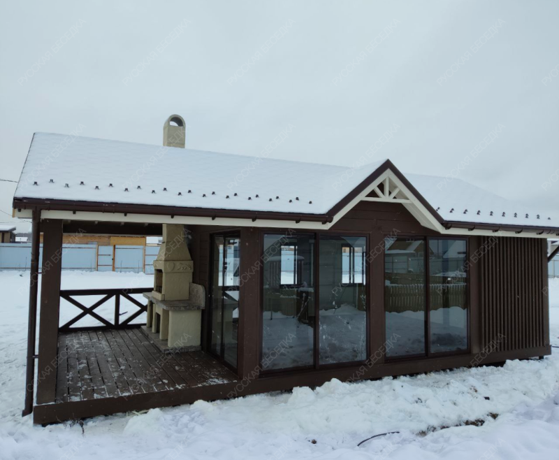 Закрытая беседка ШАЛЕ 2 с барбекю