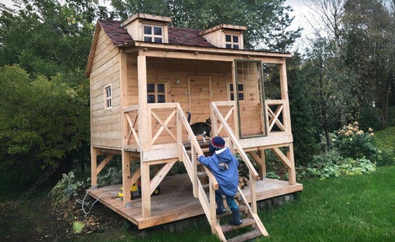 Детский домик Пчелка