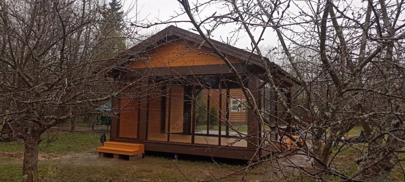 Закрытая беседка  ФЛОРТ с барбекю