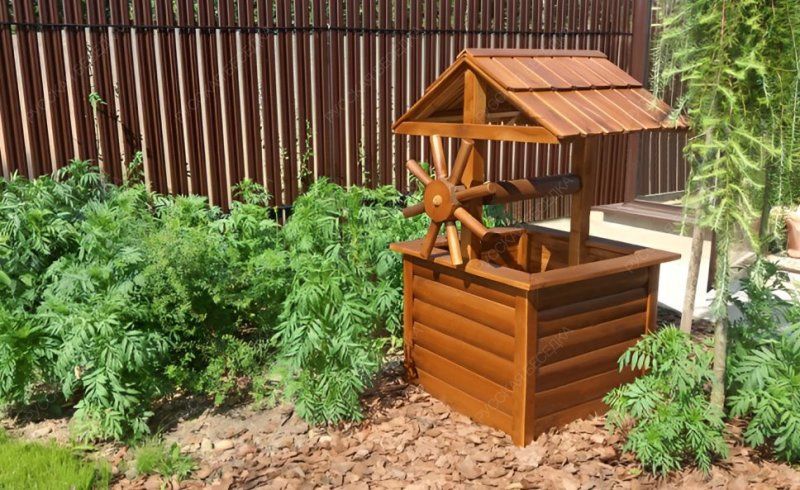 Миниатюрный деревянный колодец для декора сада