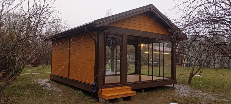 Закрытая беседка  ФЛОРТ с барбекю